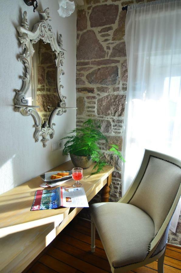 Cunda Lena Otel Аявали Екстериор снимка
